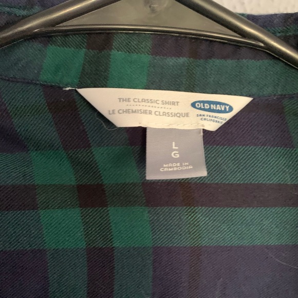 two for one old navy flannels - Women’s large - Picture 4 of 4